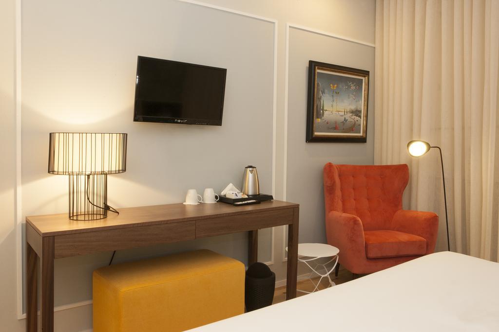 In Porto Gallery Guesthouse Bilik gambar